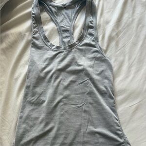 Women's Gray Vuori Tank Top